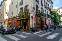 Corner Cafe' Paris