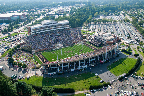 Groves Stadium