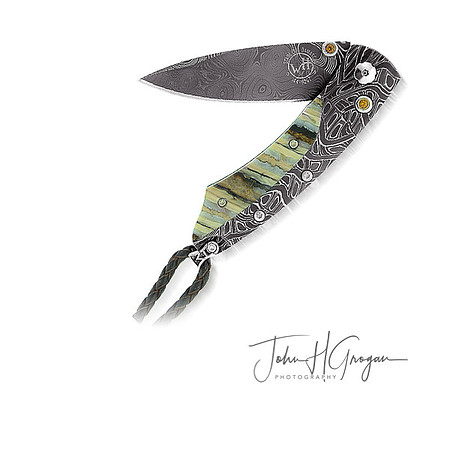 Jewelry Features